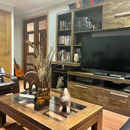 Habitacion Matrimonial Con Bano Privado Santiago Eksteriør bilde